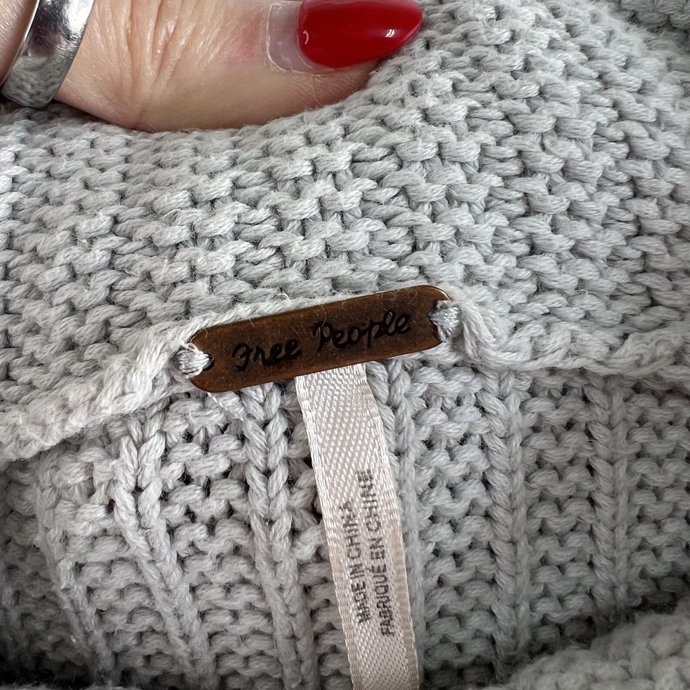 Free People XS Cropped Sweater Vest Keep It Simple Cowl Neck Slouchy Oversized - Picture 5 of 13